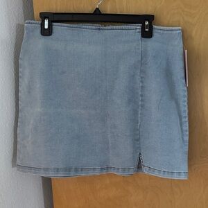 Wild Fable Light Blue Denim Skirt Size 14 NWT